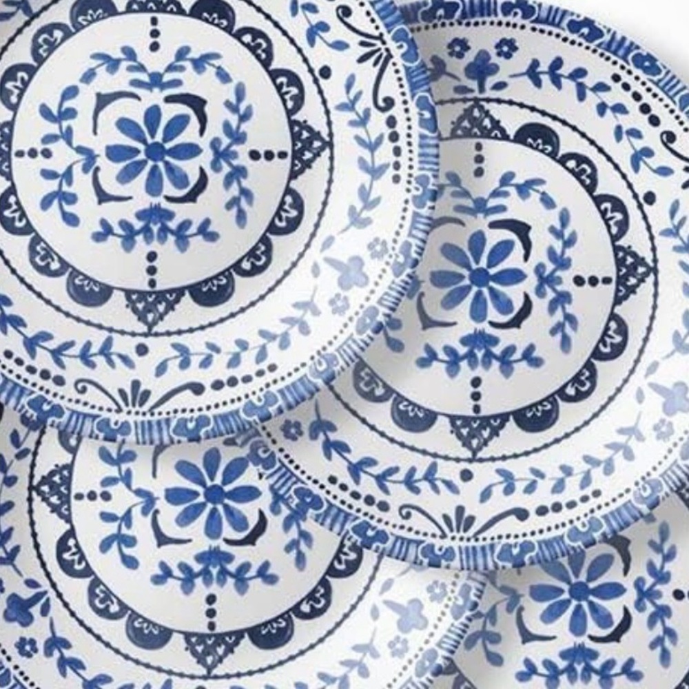Corelle Vitrelle Portofino Appetizer Plates Set of 4 White Blue Italy Glass NEW